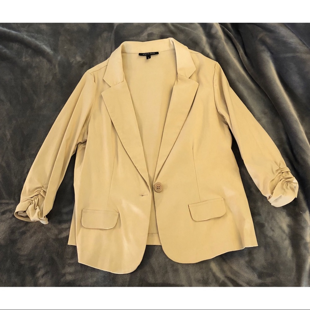 Stretchy blazer
